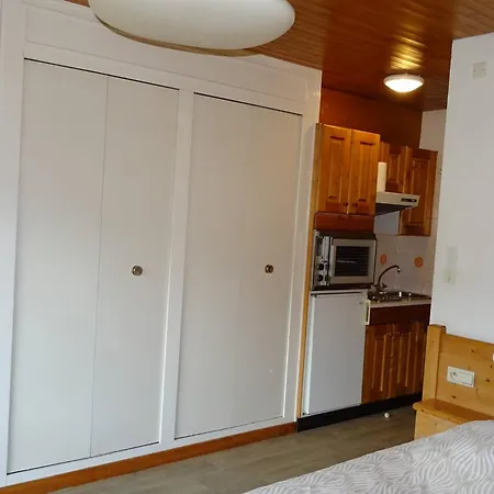 Au Coeur Des Gets - 2 Pers - Wifi, Draps Et Serviettes Inclus, Pres Des Commerces - Fr-1-802-43 Les Gets