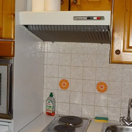 Apartment Au Coeur Des Gets - 2 Pers - Wifi, Draps Et Serviettes Inclus, Pres Des Commerces - Fr-1-802-43